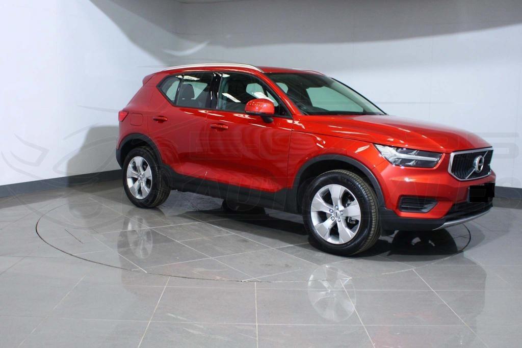 Sold Volvo Xc T Momentum Cc Automatic E