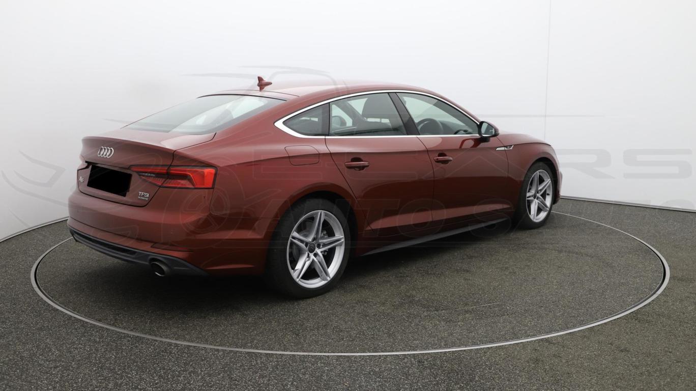 Audi a5 tfsi quattro