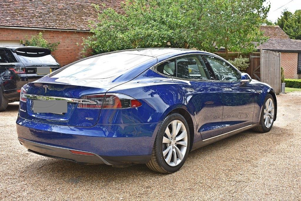 Tesla model s 70d