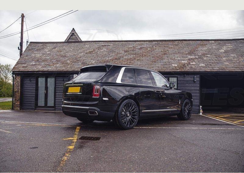 Rolls Royce Cullinan - Revere London