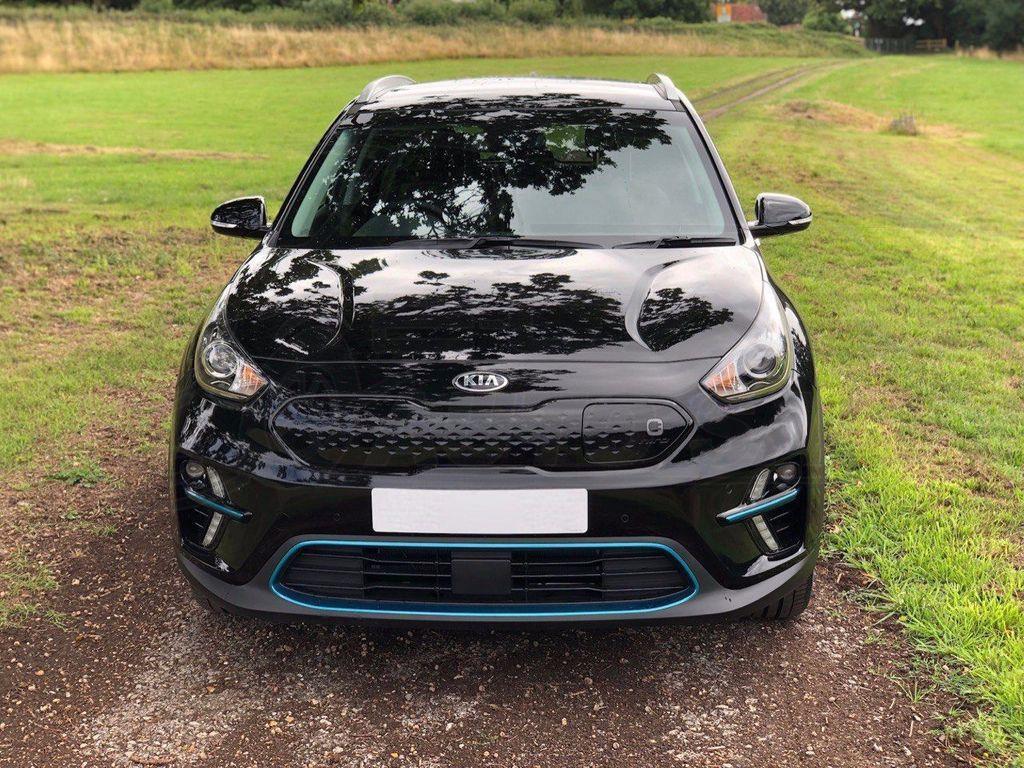 Sold Kia Niro E Kwh First Edition Cc Automatic