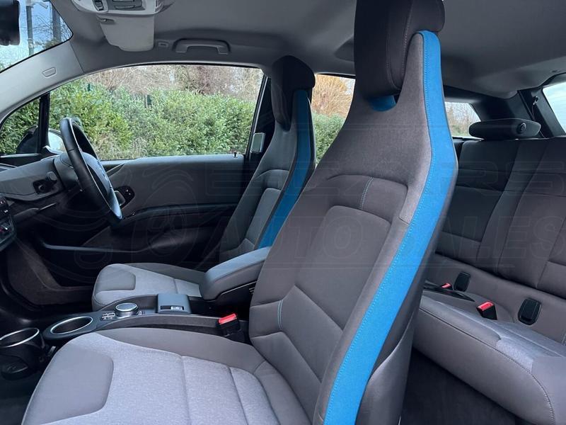 Bmw i3 blue outlet seat belts